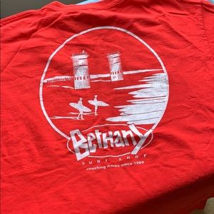 Boys Bethany surf shop save the tower a T-shirt